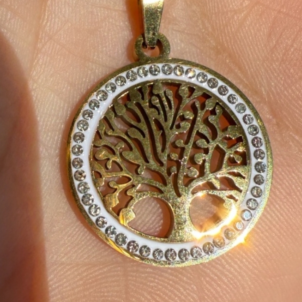 Gold Tree of Life Pendant Necklace - Picture 5 of 6